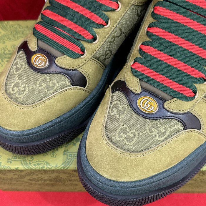 G*u*i sneaker 102
