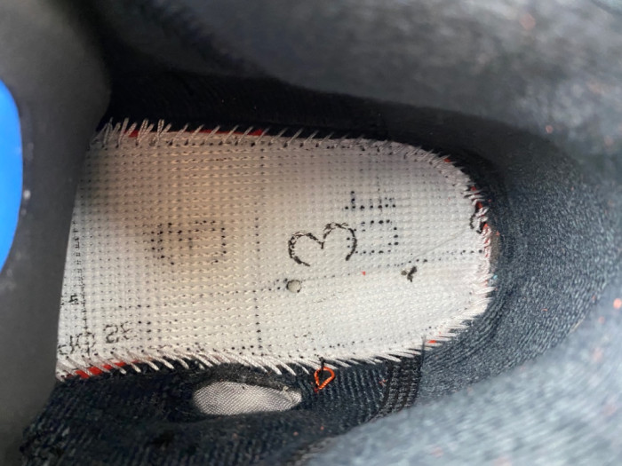 Jordan 14 Retro Ferrari (2025)-IF5015-600