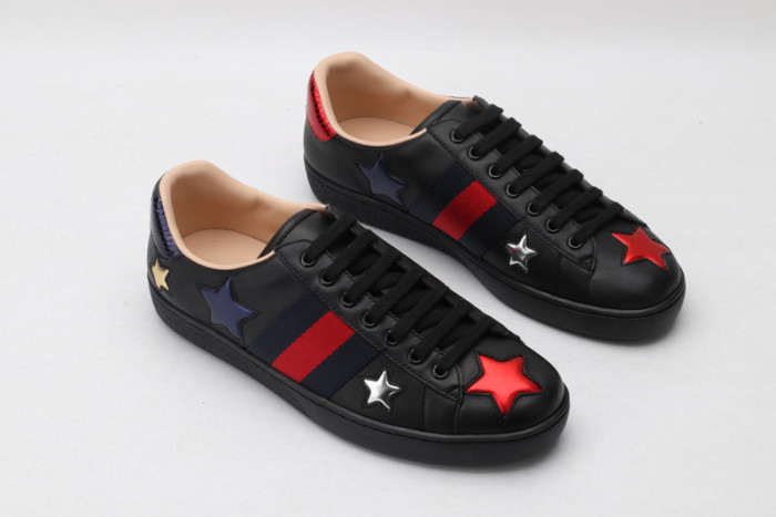 G*u*i* trainer sneaker43