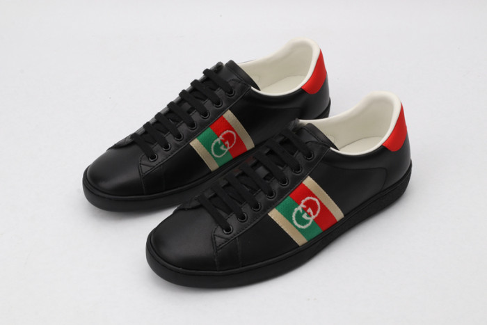 G*u*i* trainer sneaker62